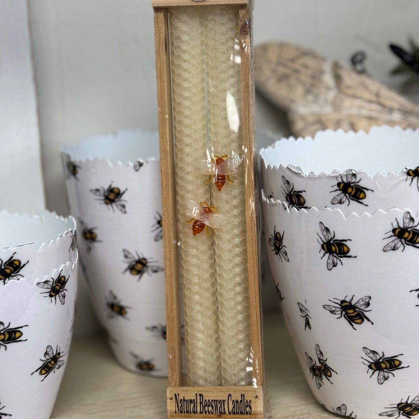 10" Beeswax Honeycomb Taper - 2 PC in Crate, White