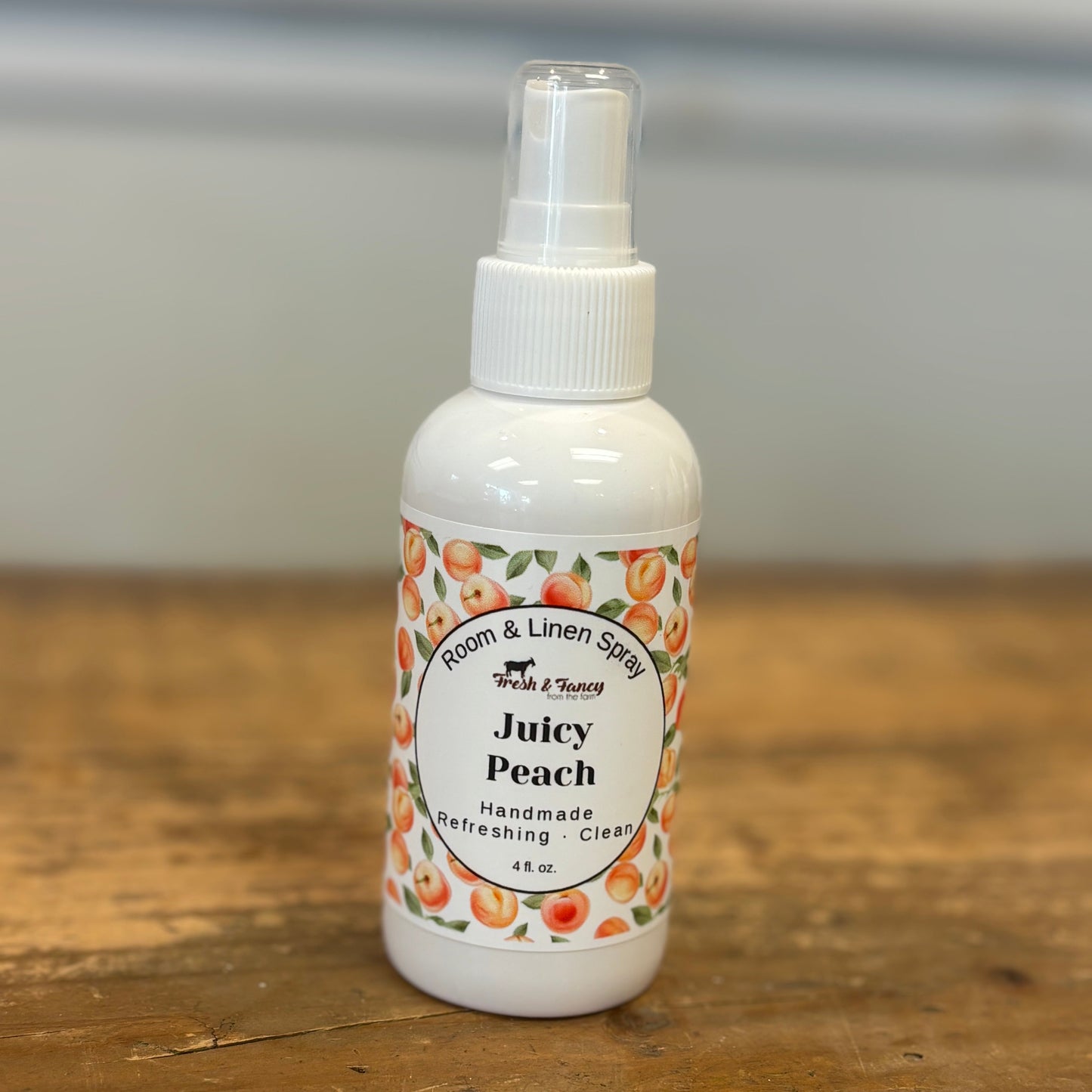 Room & Linen Spray - Juicy Peach, 4oz