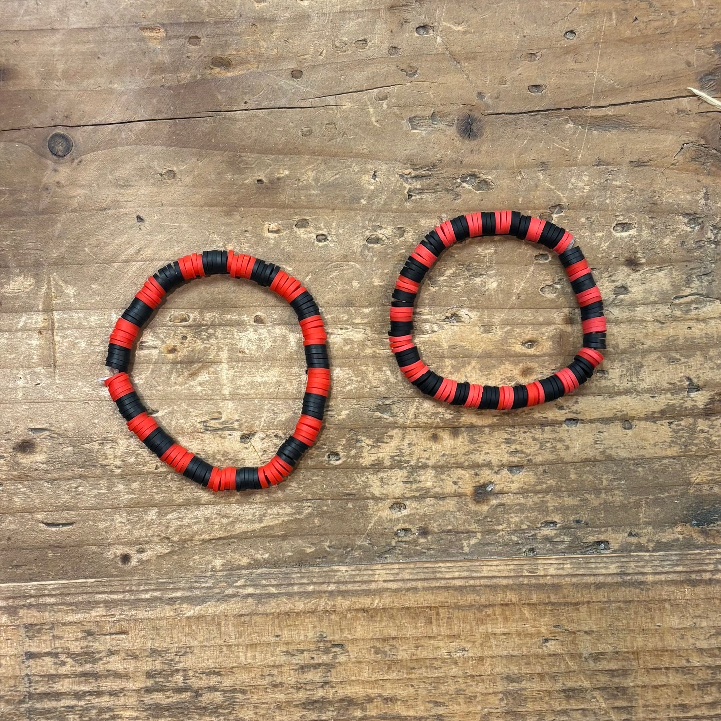 Clay Bead Bracelet - Black and Red