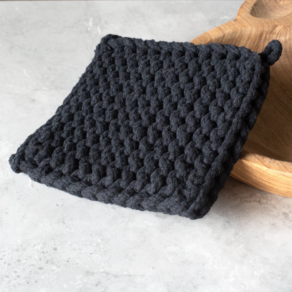 Black Knit Pot Holder